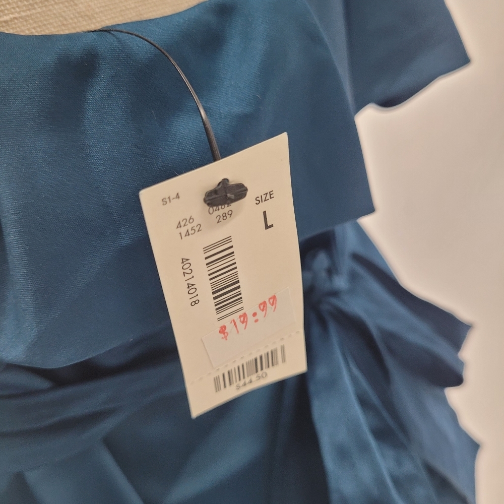 The Limited Silky Topaz Blue Top NWT - Picture 3 of 6